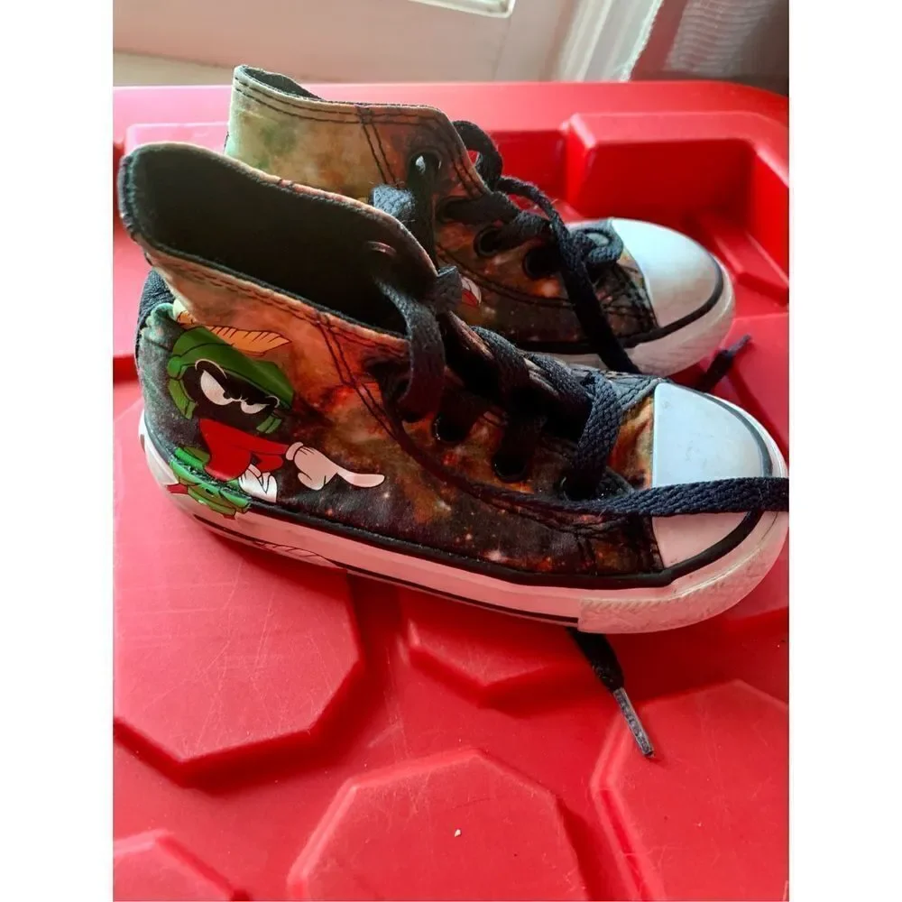 Converse Chuck Taylor All Star Looney Tunes Marvin the Martian High Top Baby Sho